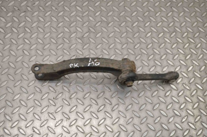 Braț inferior st&acirc;nga față AUDI A6 4G2, C7, 4GC 2016 OEM: 8K0413L