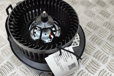 Ventilator aeroterma SEAT TARRACO KN2 2023 OEM: 5WC819021A,T72370C,5WA907521 23097833 foto