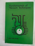 Fundamentals of Vacuum Techniques/ V. Kuznetsov, A. Pipko, V. Pliskovsky, B. Korolev