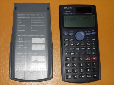 Calculator Casio fx-85es foto