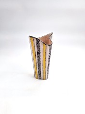 vaza ceramica anii &#039;60 &Uuml;-Keramik model Toska alb negru galben 17 cm