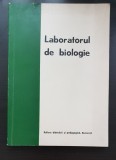 Laboratorul de biologie - H. Chirilei, Victoria Popa, Virginia Todor, M. Vlăduț, I. Ciocan