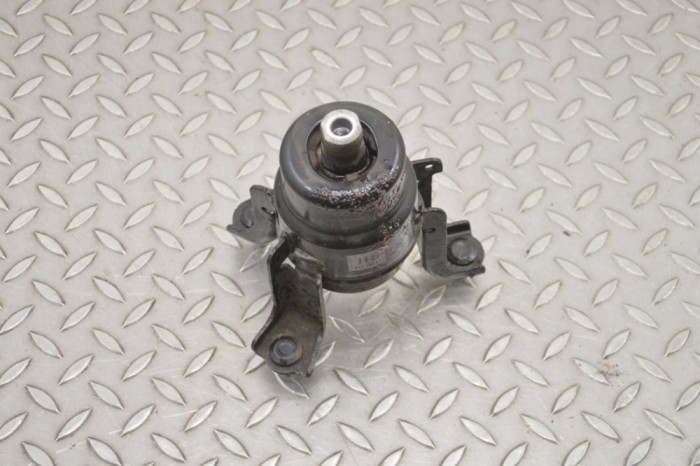 Suport motor st&acirc;nga LEXUS ES _Z10_, _A10_, _H10_ 2020 OEM: K8030235 20287027