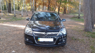 Capac oglinda dreapta Opel Astra H culoare negru Black Saphire - 2HU - 20R foto