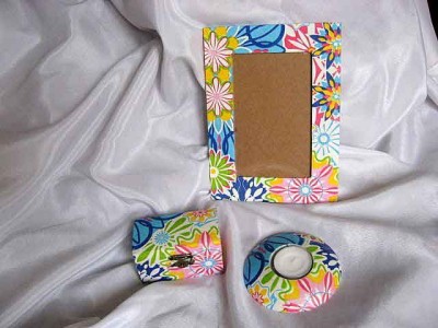 set cadou cutie lemn ,rama si suport lumanare multicolor 25357 foto