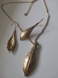 Set bijuterii -inox placat cu Aur galben 18k si Swarovski martisor