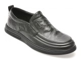 Cumpara ieftin Mocasini OTTER negri, 37310, din piele naturala
