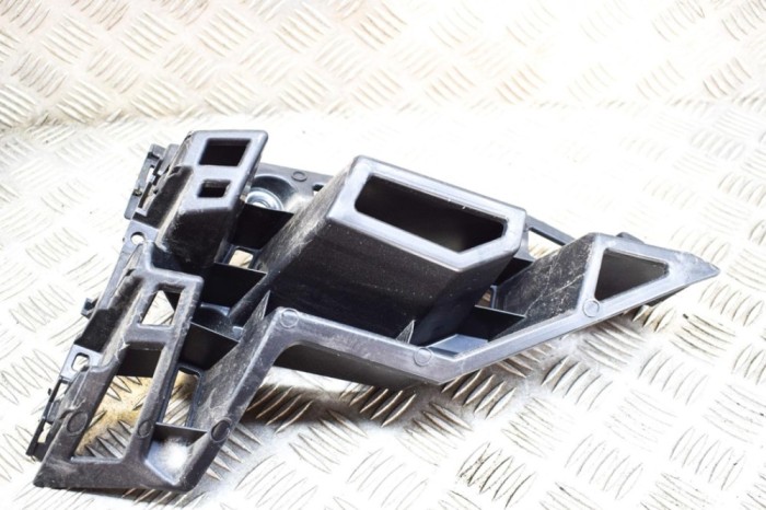 Suport bara de protecție st&acirc;nga spate PEUGEOT 3008 SUV 2020 OEM: 9810591580 18036461
