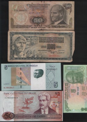 Set 5 bancnote de prin lume adunate (cele din imagini) #37 foto