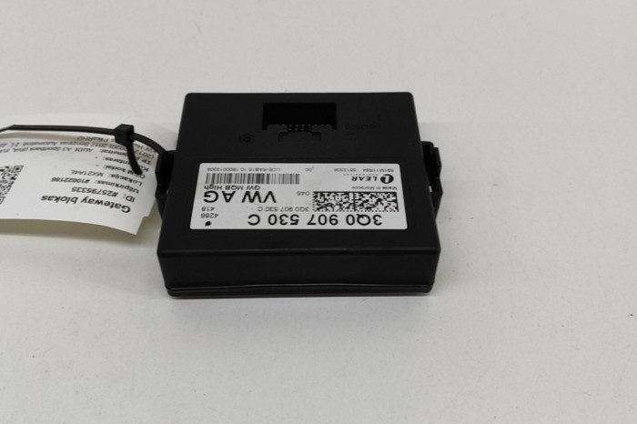 Unitate de control Gateway AUDI A3 Sportback 8VA, 8VF 2017 OEM: 3Q0907530C,591M11R64 | 25795335
