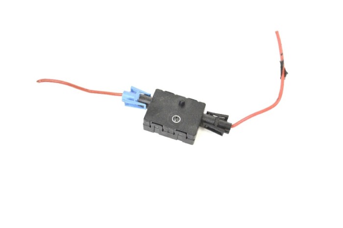 Amplificator de antena BMW 1 F20 2017 OEM: 9181453,65209181453 11492229