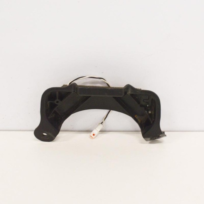 Antena TESLA MODEL S 2014 OEM: 1015865-00-A,X-12069-001R1 10050600