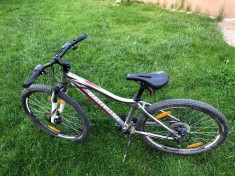 Bicicleta MTB Dama Specialized, roti 26&amp;#039;&amp;#039;, cadru aluminiu, dimensiune S foto