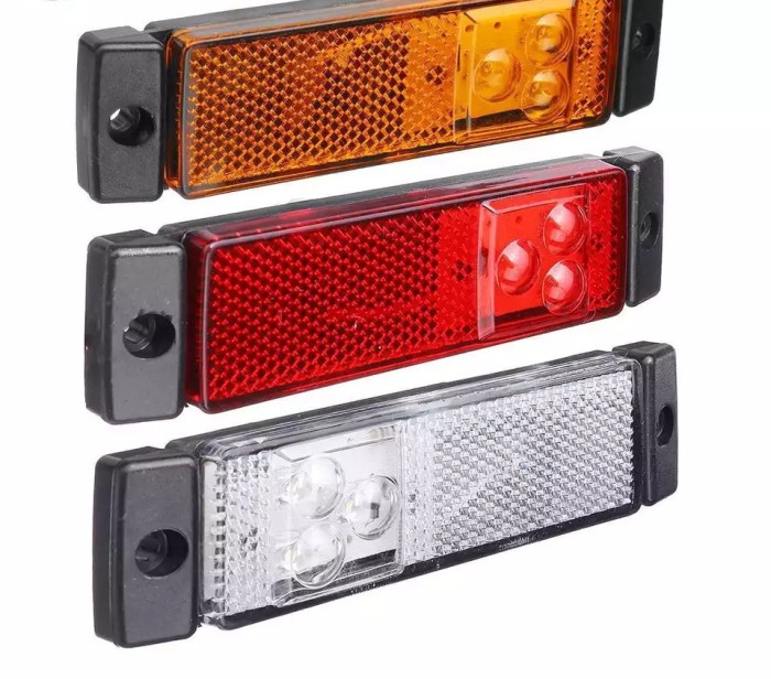 Lampa laterala 12v-24V , 3 led , lumina rosie