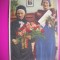 HOPCT 6407 IN VIZITA LA O FEMEIE CENTENARA -SPITALUL SARACILOR -1934-REGINA ASTRID-FAMILIA REGALA BELGIA-CROMO LITHO-CIOCOLATA COTE D&#039;OR