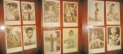 A910-Set 15 Carti Postale vechi cu Artisti inainte de razboi. foto