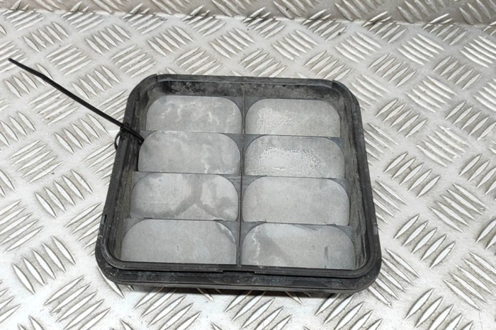 Grila de ventilație caroserie AUDI E-TRON GEN 2019 OEM: 4M0819181 28465799
