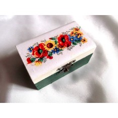 Cutie din lemn decorata cu floarea soarelui ,maci si albastrele 42679