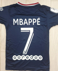 ECHIPAMENTE FOTBAL COPII 3/7 ANI-MBAPPE-PSG.MODEL NOU! foto