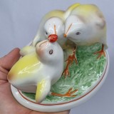 Bibelou (RAR) portelan romanesc vechi, vintage - Pui cu gargarita