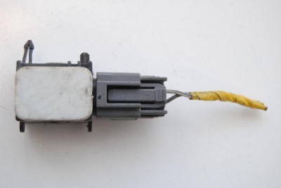 Senzor de impact lateral st&amp;acirc;nga HYUNDAI SANTA F&amp;Eacute; II CM 2008 OEM: 95920-2B000 1749567 foto