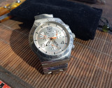 SCHIMB ceas Swatch cu Orient multicalendar., Quartz