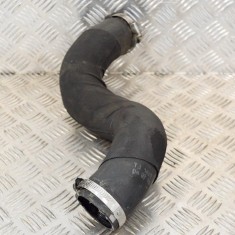 Furtun intercooler st&acirc;nga AUDI Q5 8R 2010 OEM: 8R0145737 | 10045075