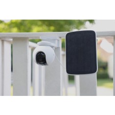 Camera de supraveghere EZVIZ EB8 4G + Panou solar E Rezolutie video: 2304 x
