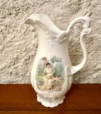 CARAFA VECHE DIN PORTELAN FIN H18CM