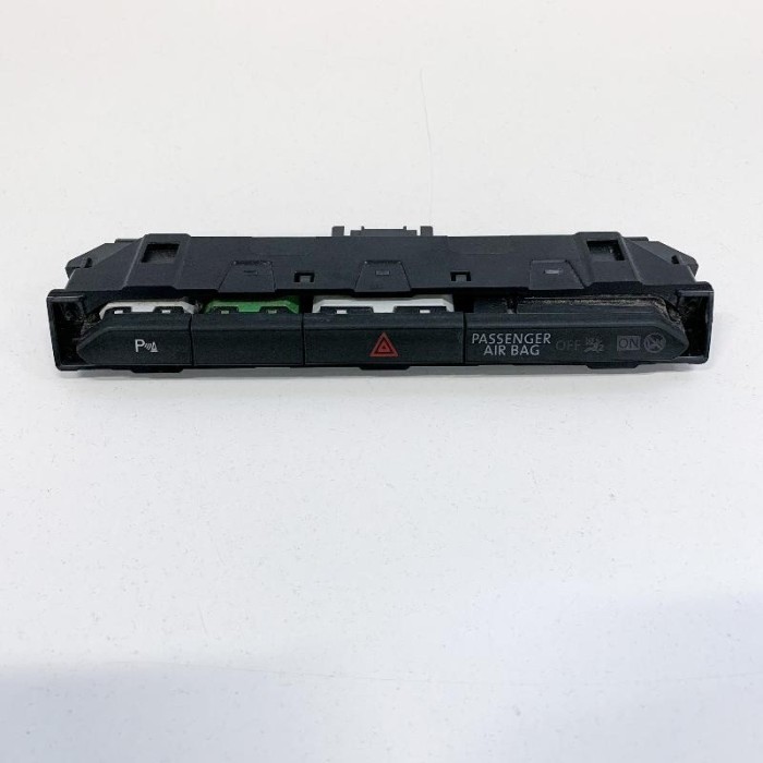 Panou de butoane VW PASSAT B8 3G2 2016 OEM: 3G1853770A | 10632690