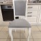 Scaun ASY 5 din lemn cadrul alb tapiterie gri