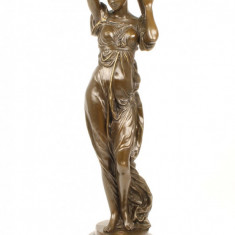 Hebe cu urna- statueta din bronz pe soclu din marmura KF-43