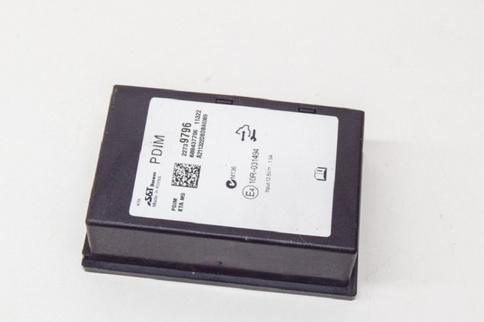 Modul de control Bluetooth OPEL ZAFIRA TOURER C P12 2012 OEM: 688437706,10R-031494,22739796 | 11659669