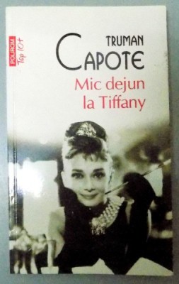 MIC DEJUN LA TIFFANY de TRUMAN CAPOTE , 2012 foto