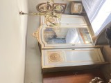 Set complet dormitor stil francez neorenascentist copie sec XX cu foita aur și detalii bogate. Culoare ou de rața / foita aur