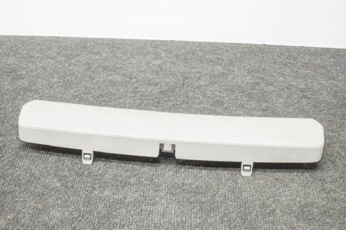 nerasta RENAULT MASTER III Furgon FV 2016 OEM: 683100001R 11310466