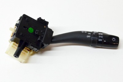 Buton comutator semnalizare KIA CARENS III UN 2008 OEM: 202005764,2020057632 13814722 foto