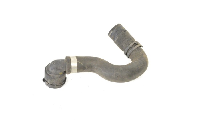 Furtun de lichid de răcire VW GOLF VII 5G1, BQ1, BE1, BE2 2016 OEM: 5Q0122073BK 13419069