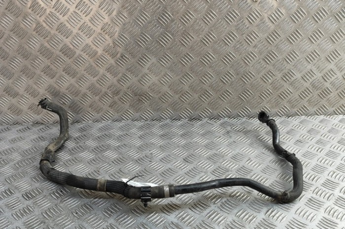 Furtun de lichid de răcire JAGUAR I-PACE X590 2018 OEM: J9D3-8D192-AC | 31672458