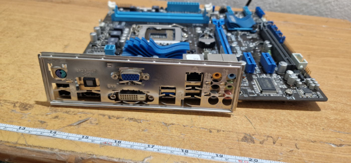 Placa de baza PC ASUS P8H61-M LX R2.0 LGA1155 #A3115