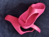 FLIP-FLOPS PLATFORMA FEMEI FIRMA CROCS ROZ FUCSIA SLAPI DAMA PAPUCI, 38.5, Fuchsia