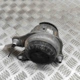 Suport motor dreapta MERCEDES-BENZ C W205 2014 OEM: A2052406717 29178126