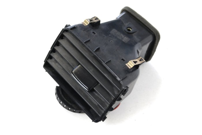 Gura de ventilație planșa de bord VW TOUAREG 7P5 2017 OEM: 7P1819704 11370945
