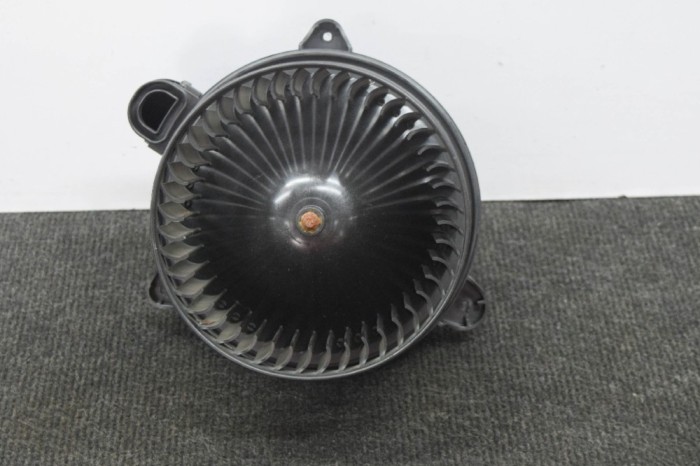 Ventilator aeroterma FORD TOURNEO CUSTOM Minibus / passenger 2014 OEM: BK2T-18456-AA,0130115572,00079079-04 11313333