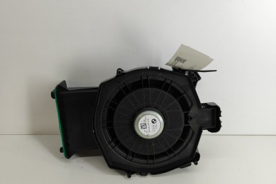 Subwoofer podea dreapta BMW X3 G01, F97 2018 OEM: 6811918 24820927 foto