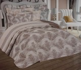 Cumpara ieftin Set Cuvertura Pat Deluxe , Cuvertura Pat (240x260) + 2 Fete Perna (60x80)