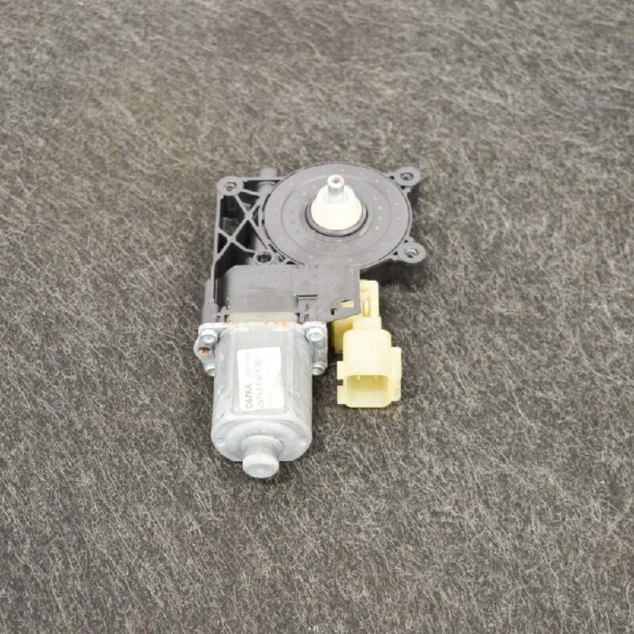 Motor macara geam ușă st&acirc;nga față FORD MONDEO V Hatchback 2015 OEM: DS73-F23201-BD 3498365