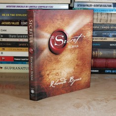 RHONDA BYRNE - THE SECRET / SECRETUL , BRASOV , 2007 ( CARTONATA ) *