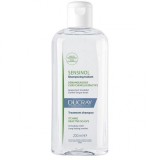 Șampoane Ducray Sensinol pentru scalp sensibil &icirc;mpotriva mătreții și scalpului uscat 200 ml