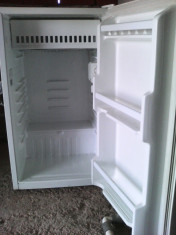 vand frigider cu comgelator daewoo foto